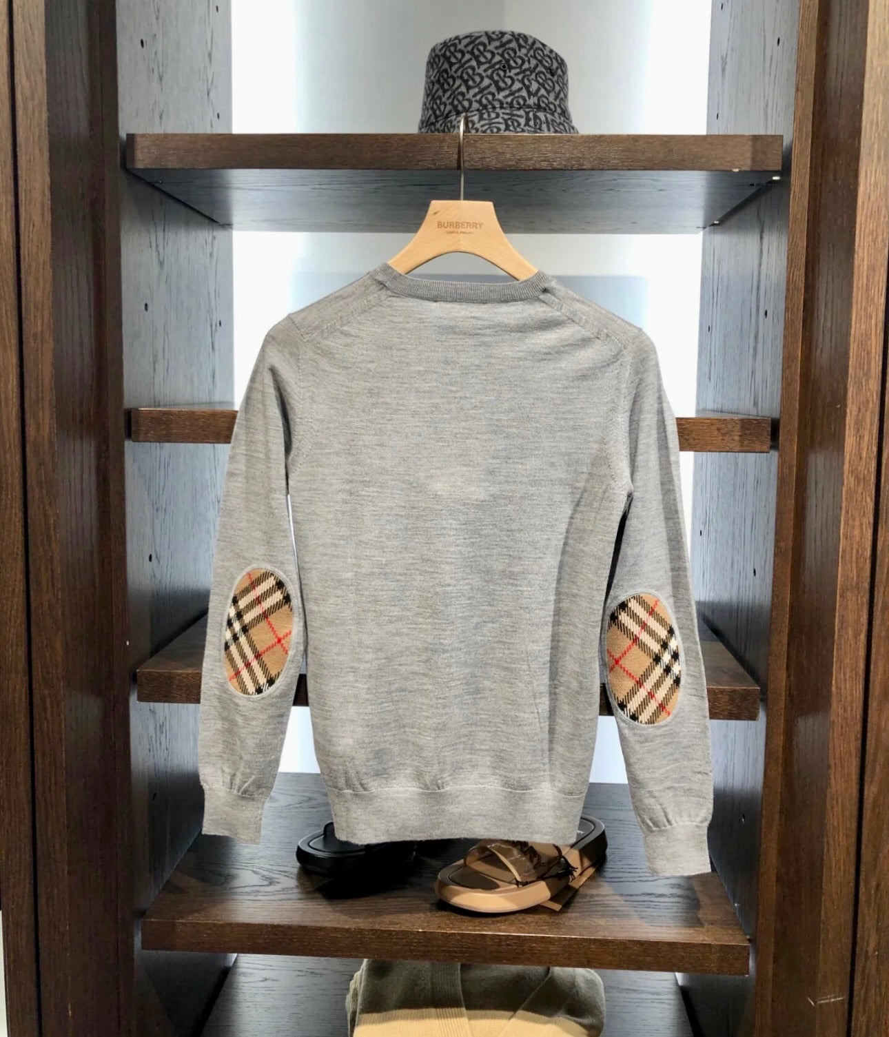 Biscuit Classy jumper