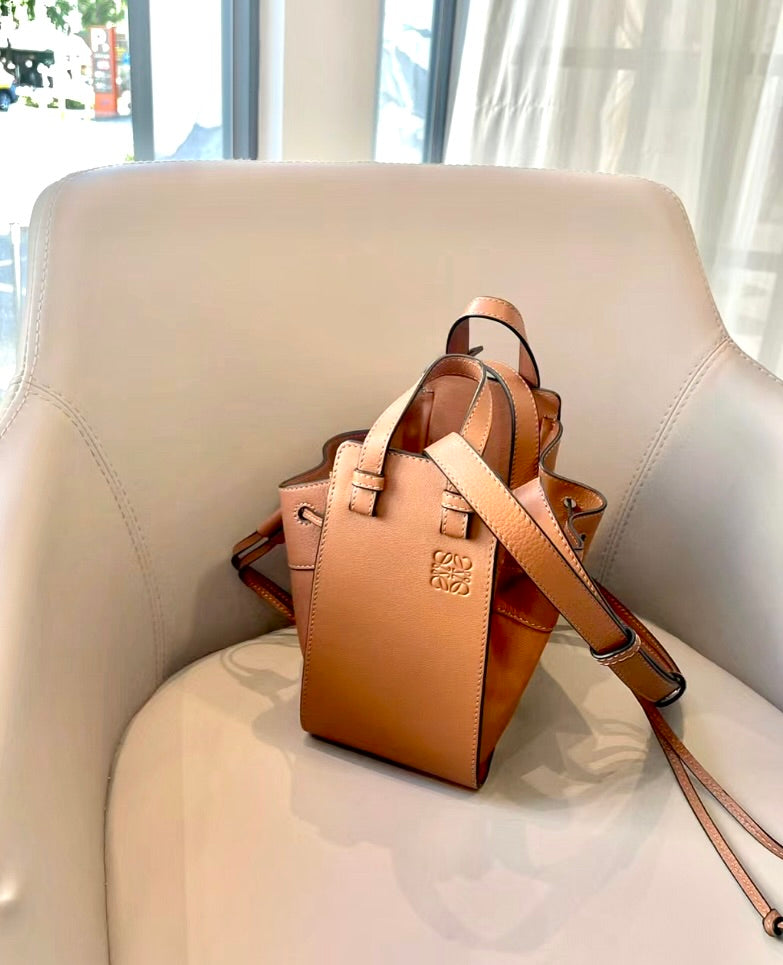 Compact Hammock Style Bag